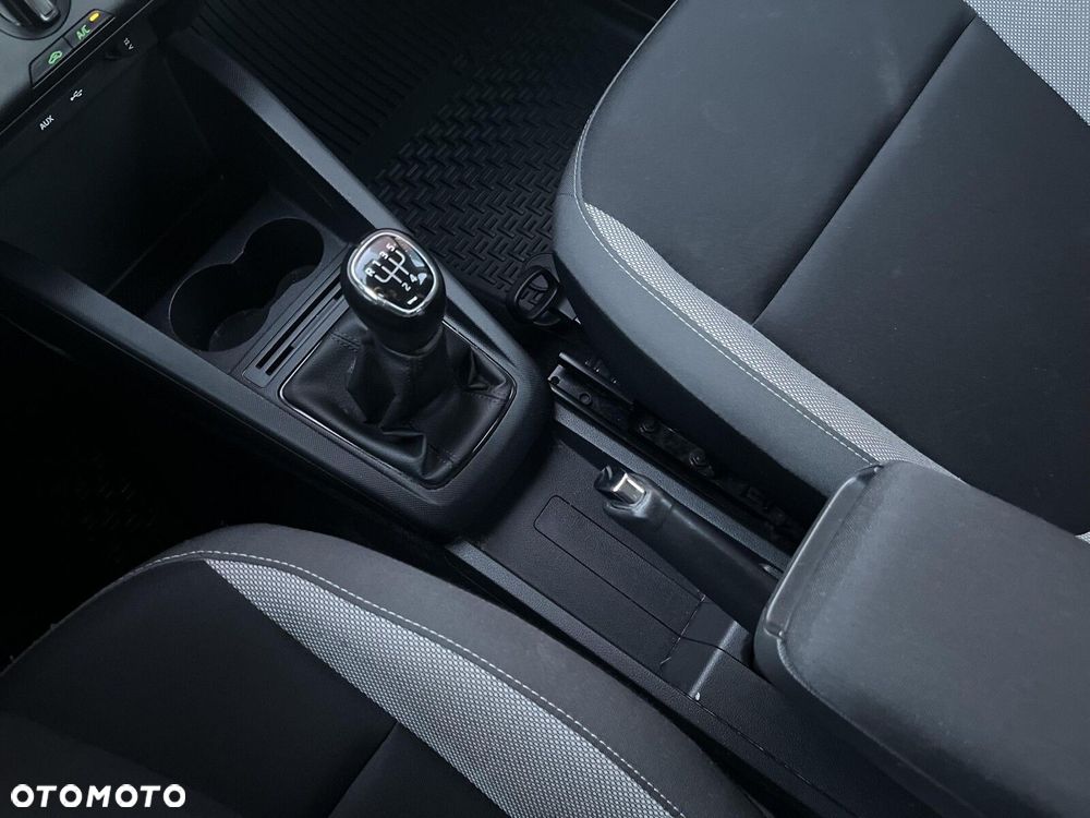 Skoda Fabia 1.0 TSI Ambition - 19