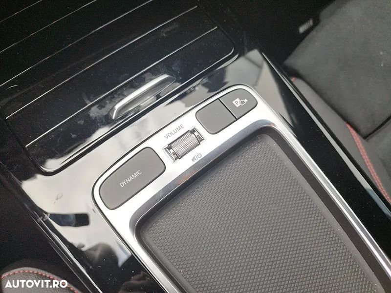 Mercedes-Benz A - 15