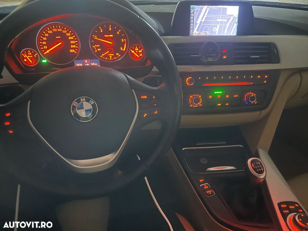 BMW Seria 3 316d - 11