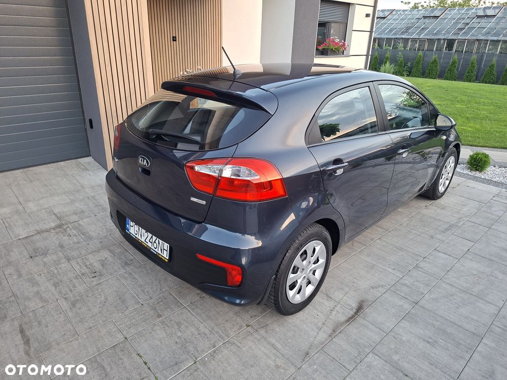 Kia Rio - 6