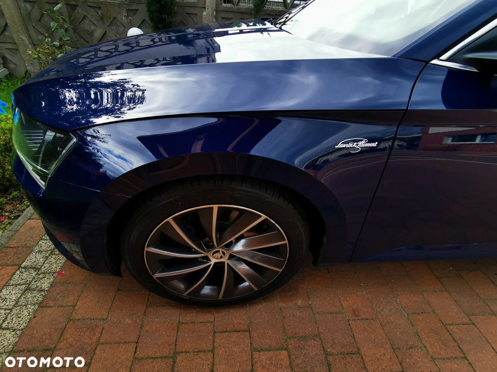 Skoda Superb 2.0 TDI L&K - 32