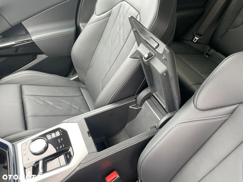 BMW X3 - 32