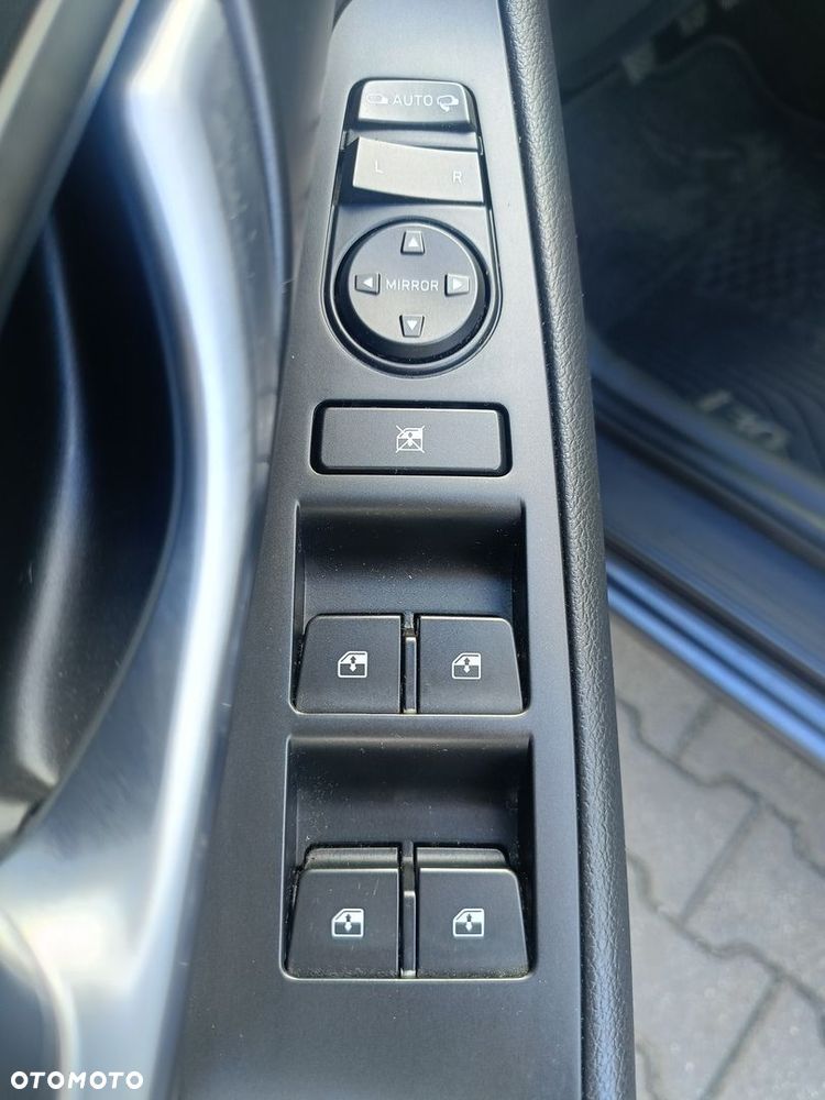 Hyundai i30 1.5 DPI Comfort - 11