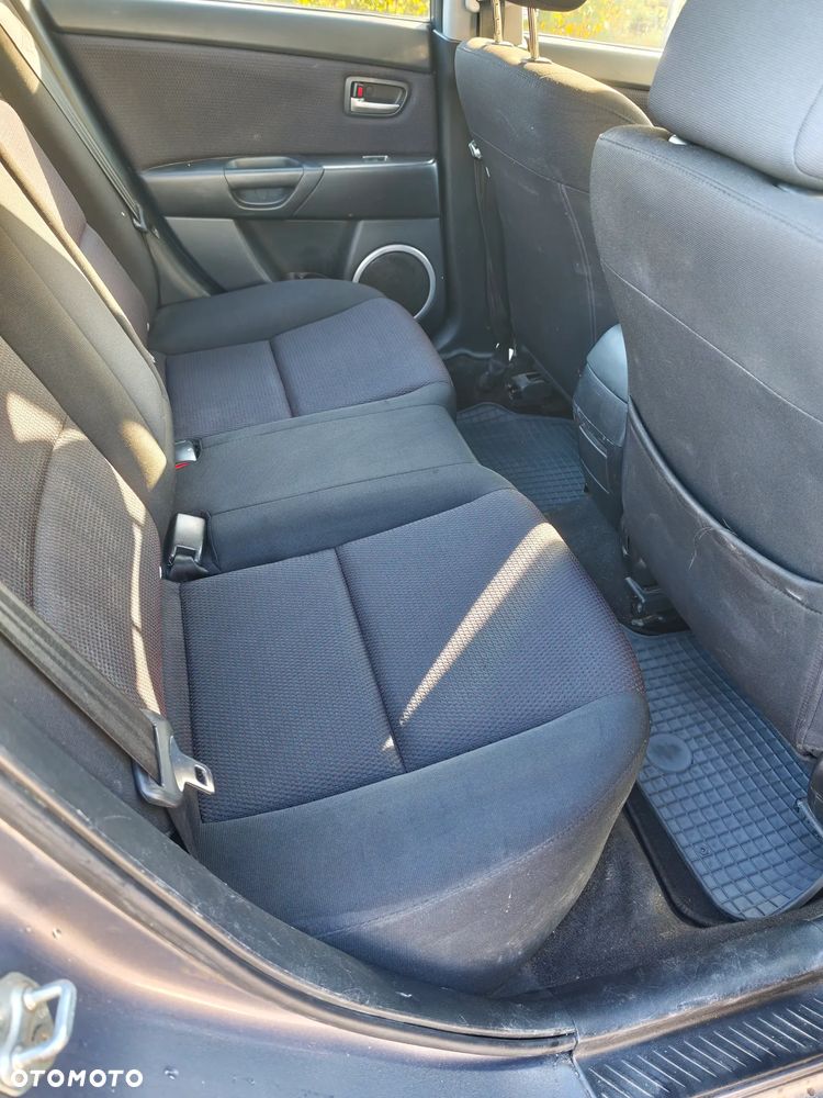 Mazda 3 - 9