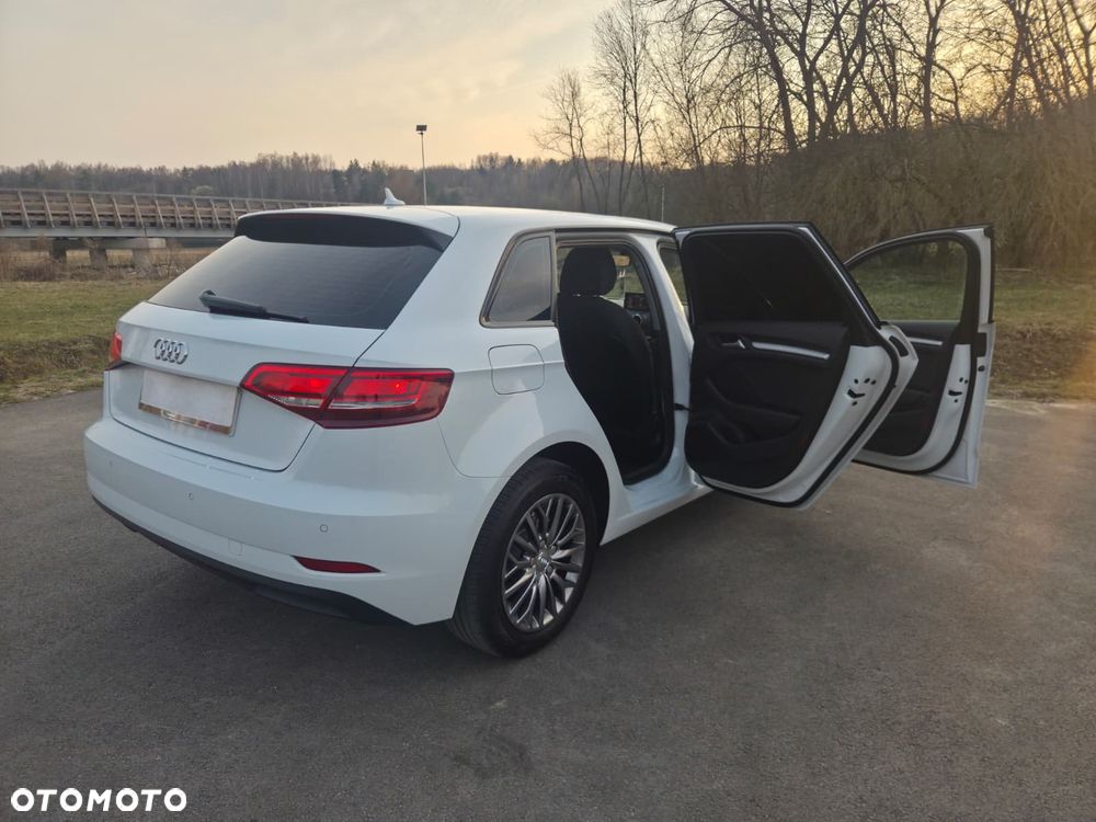 Audi A3 Sportback 1.4 TFSI g-tron sport - 19