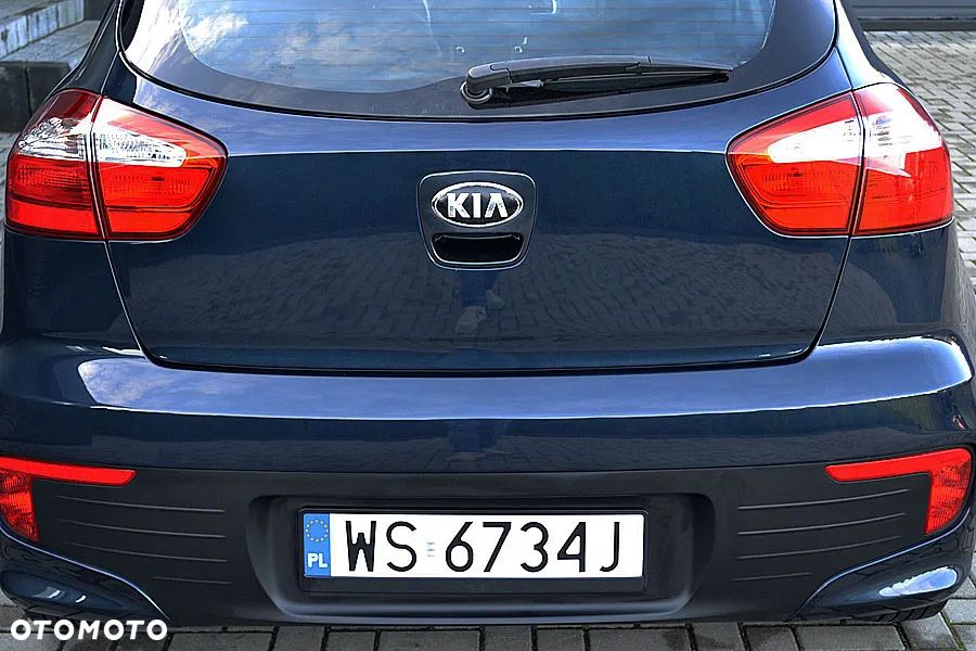 Kia Rio 1.2 Business Line Plus - 3
