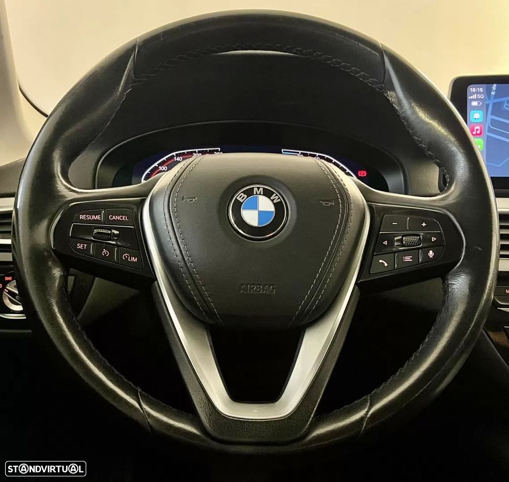 BMW 520 d Auto - 12