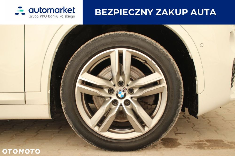 BMW X1 xDrive20i Sport - 12