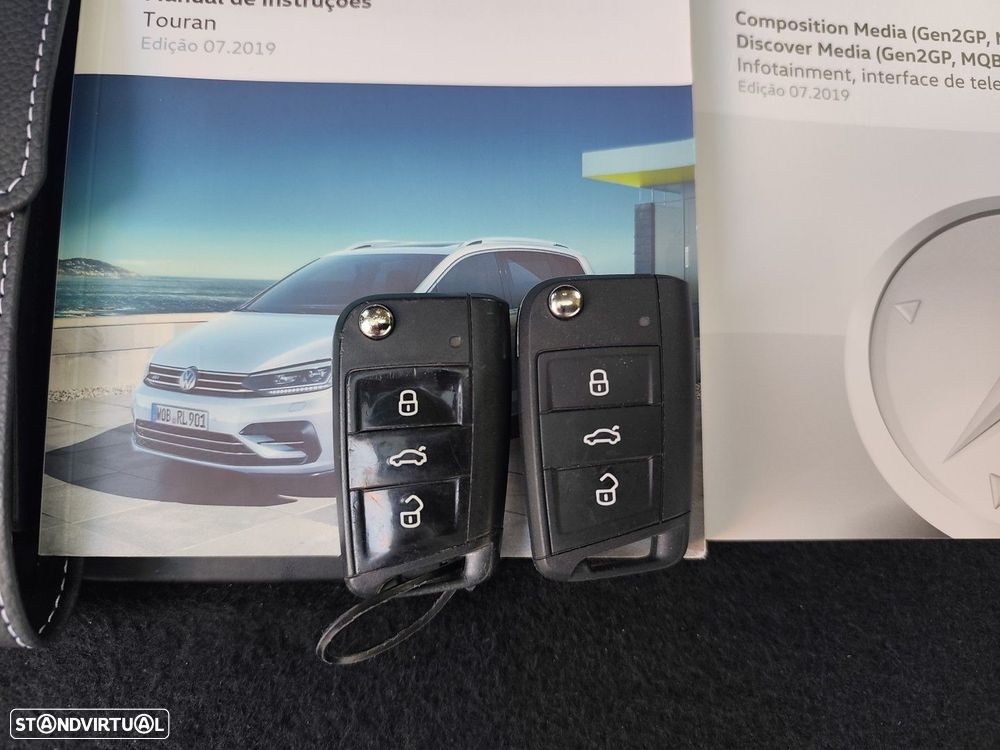VW Touran 2.0 TDI Confortline DSG - 31