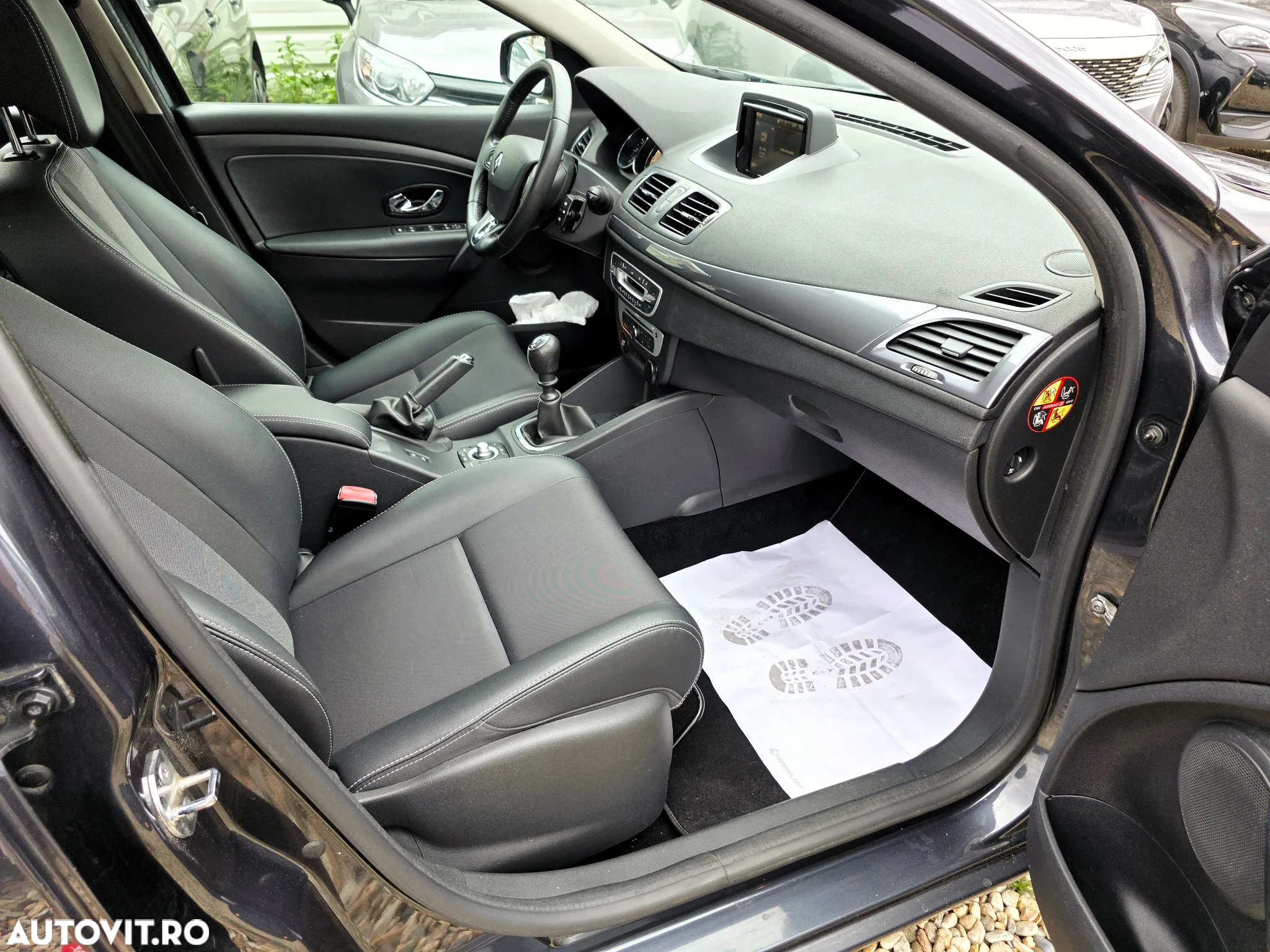 Renault Megane ENERGY dCi 110 BUSINESS - 14