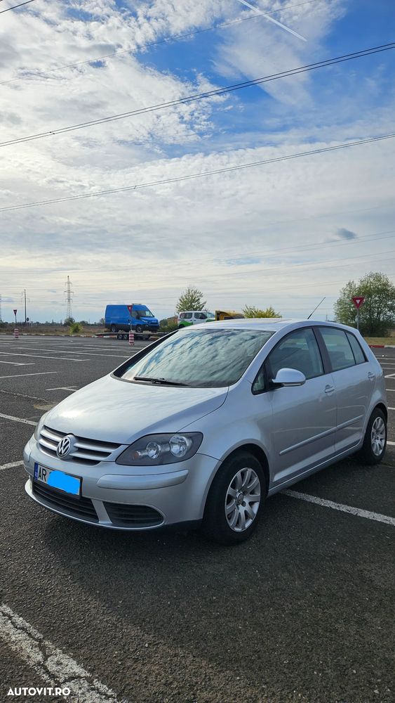 Volkswagen Golf Plus 1.6 Trendline - 1
