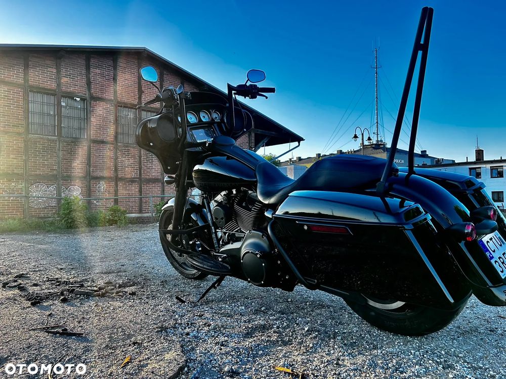 Harley-Davidson Touring Street Glide - 5
