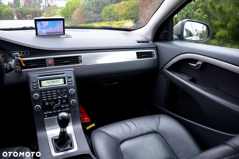 Volvo V70 2.0D Momentum - 33