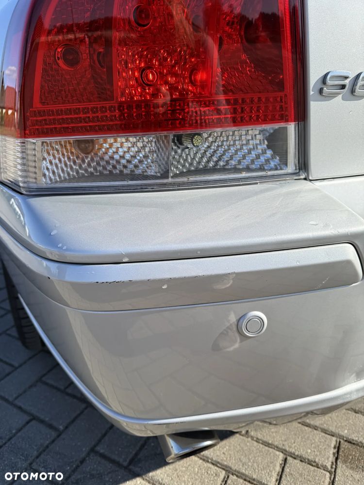 Volvo S60 2.5T Momentum - 8