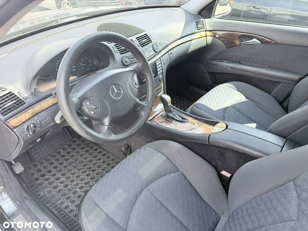 Mercedes-Benz Klasa E 220 CDI Automatik Classic - 13