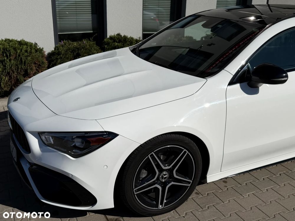 Mercedes-Benz CLA - 12