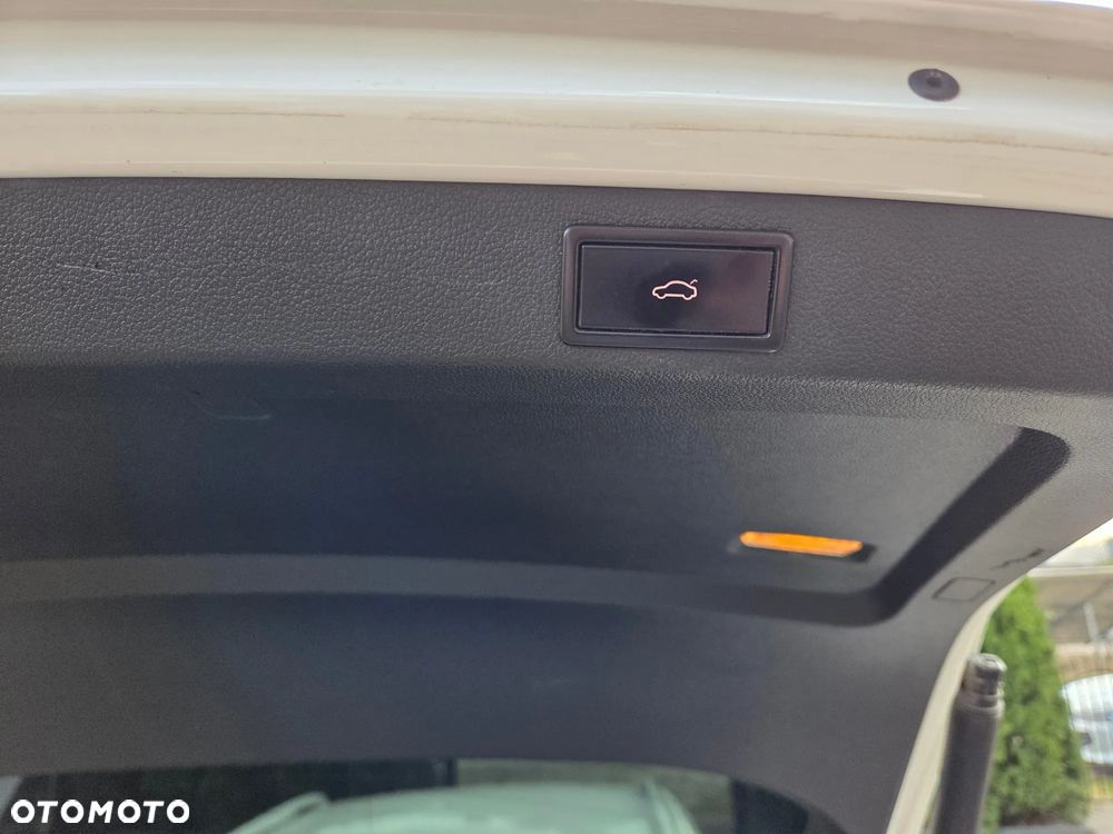 Skoda Superb 2.0 TDI Ambition DSG7 - 11