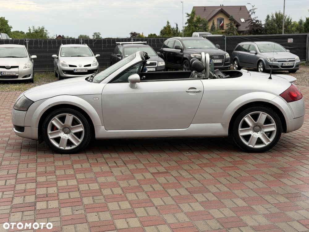 Audi TT Roadster - 3