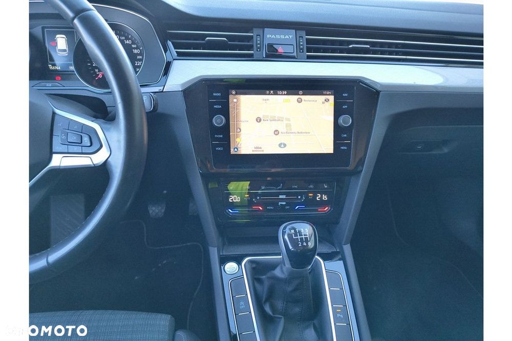 Volkswagen Passat Variant 2.0 TDI EVO Business - 8
