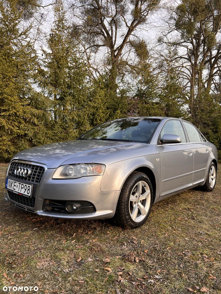 Audi A4 Limousine