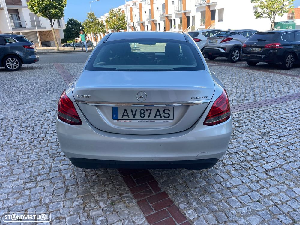 Mercedes-Benz C 200 - 6