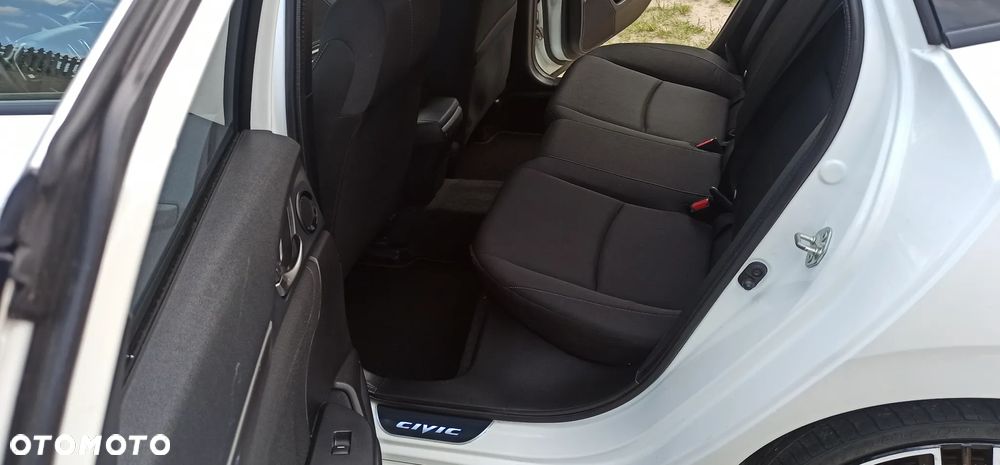 Honda Civic 1.6 i-DTEC Executive Premium - 10
