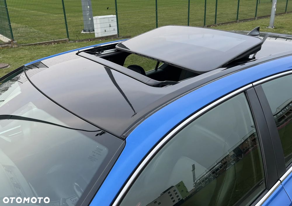 Lexus CT - 9