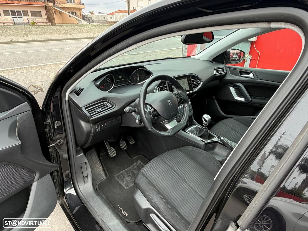 Peugeot 308 SW 1.6 BlueHDi Active - 24