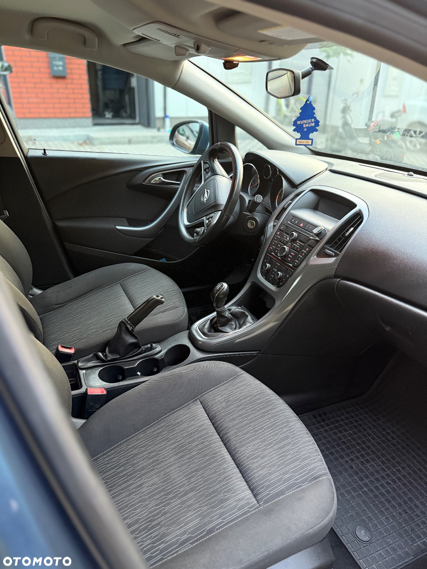Opel Astra IV 1.6 Enjoy - 10
