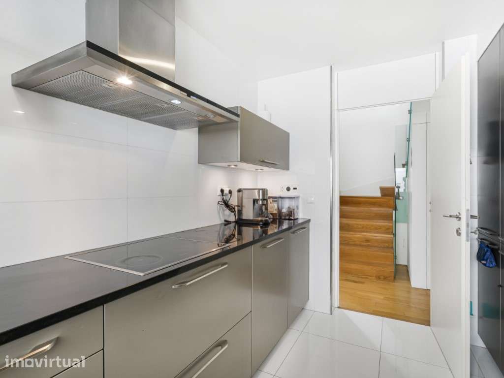 Apartamento T2 duplex junto ao Rio Tejo, em Lisboa - Grande imagem: 5/23