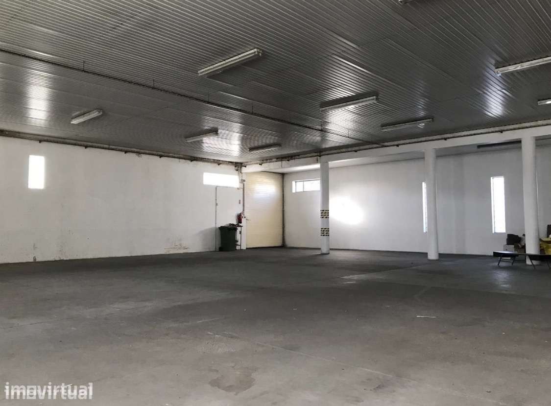 Armazém 300m2 - Grande imagem: 5/11