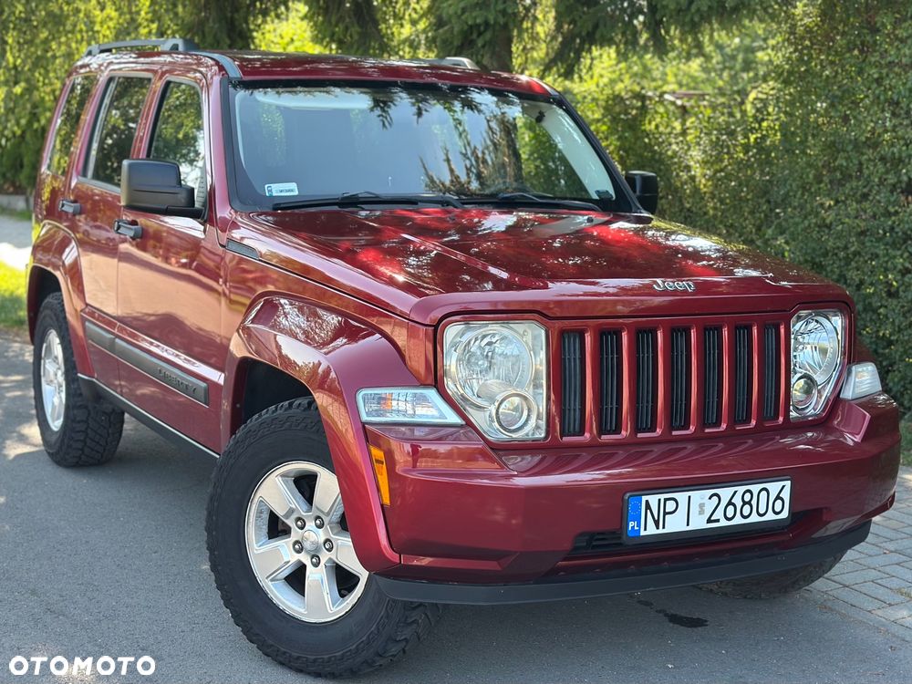 Jeep Liberty - 1