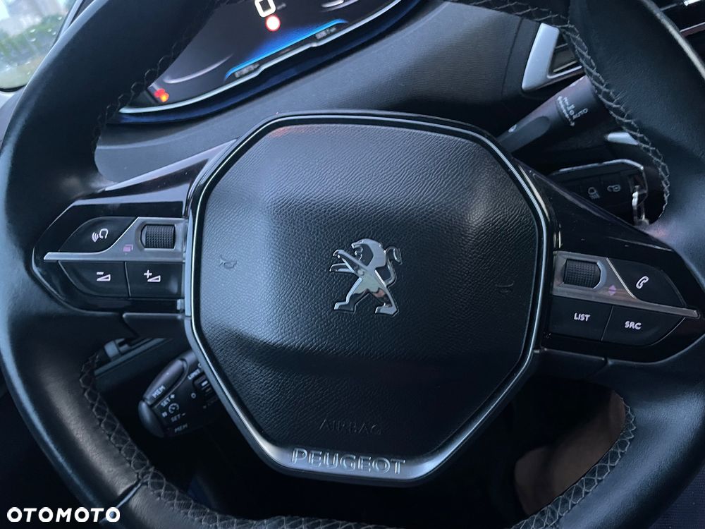 Peugeot 3008 - 22