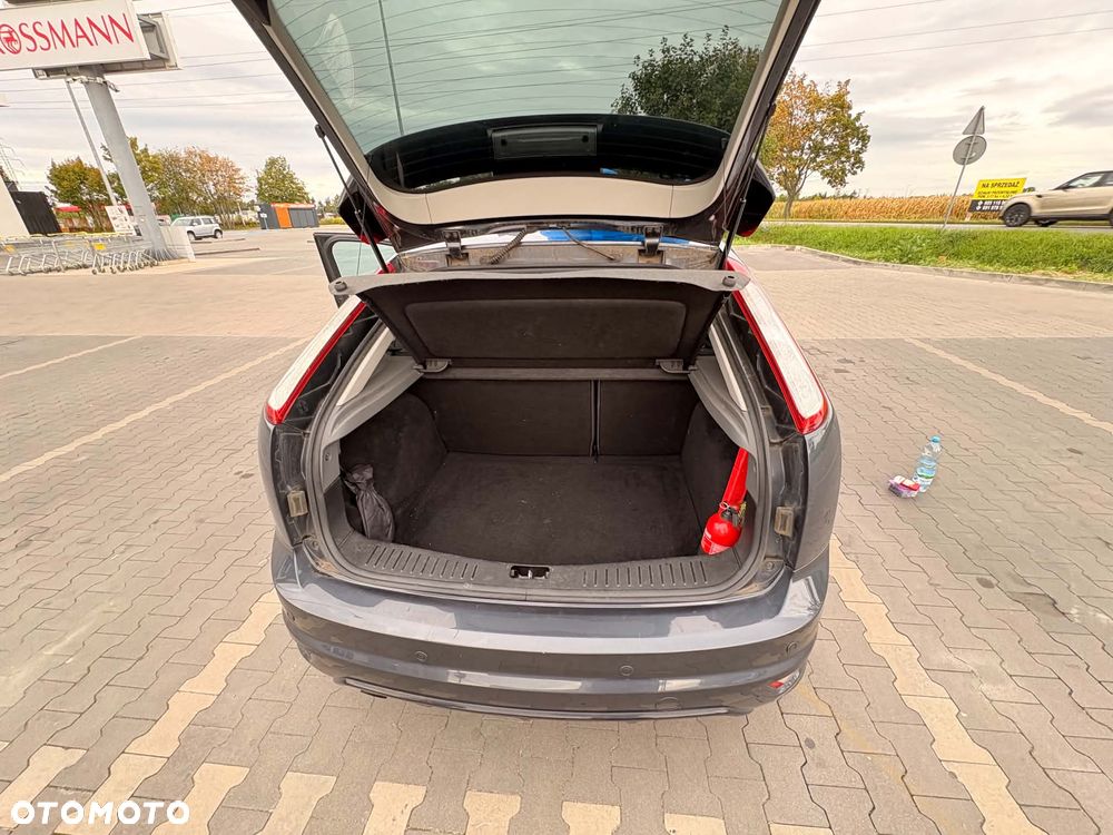 Ford Focus 2.0 TDCi Titanium - 6