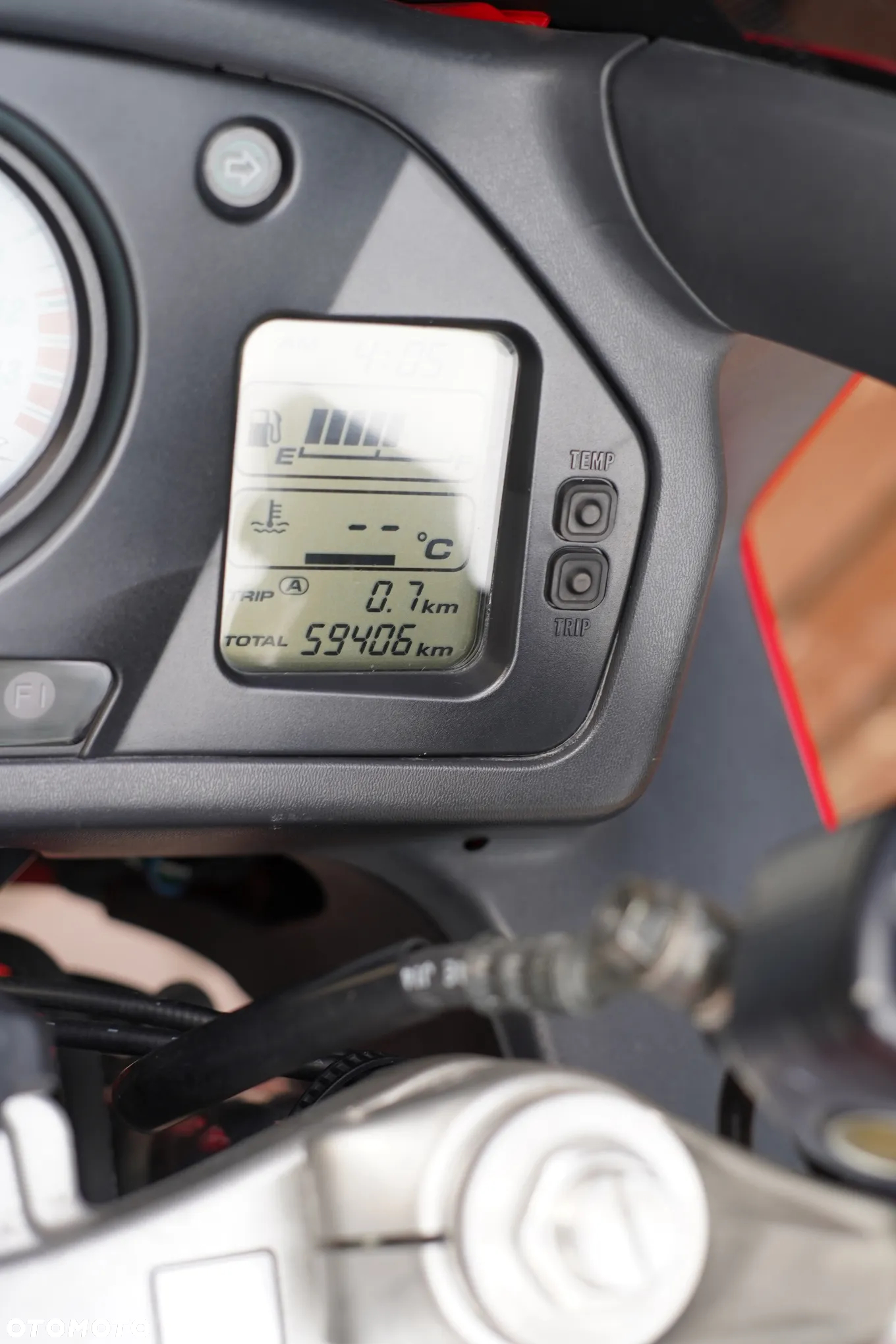 Honda VFR - 11