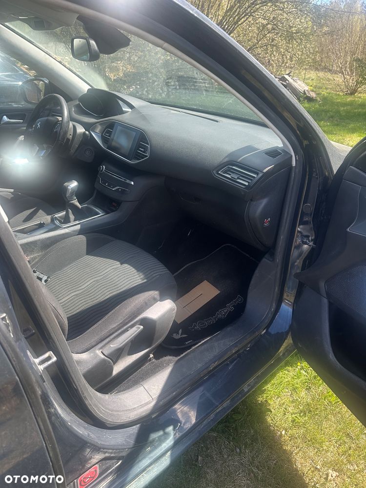 Peugeot 308 1.6 BlueHDi Active S&S - 3