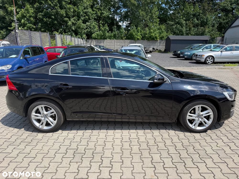 Volvo S60 D4 Drive-E Momentum - 6