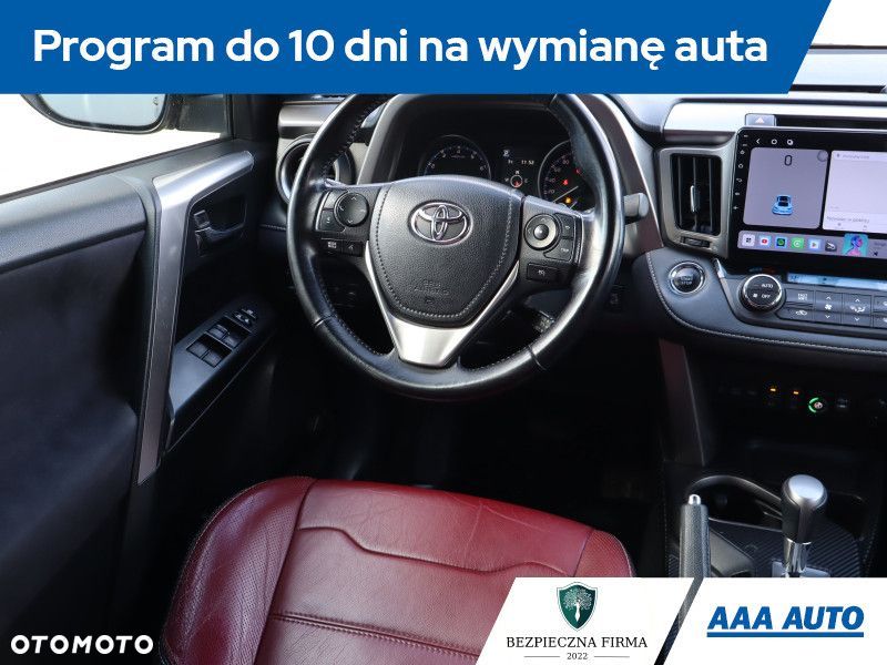 Toyota RAV4 - 9