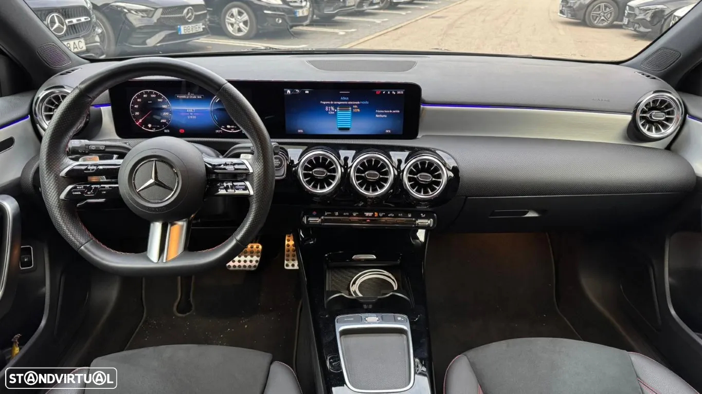 Mercedes-Benz A 250 e AMG Line - 2