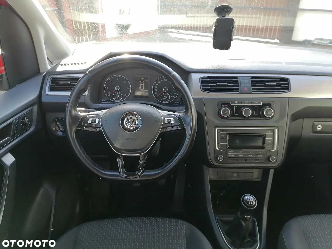 Volkswagen Caddy - 5