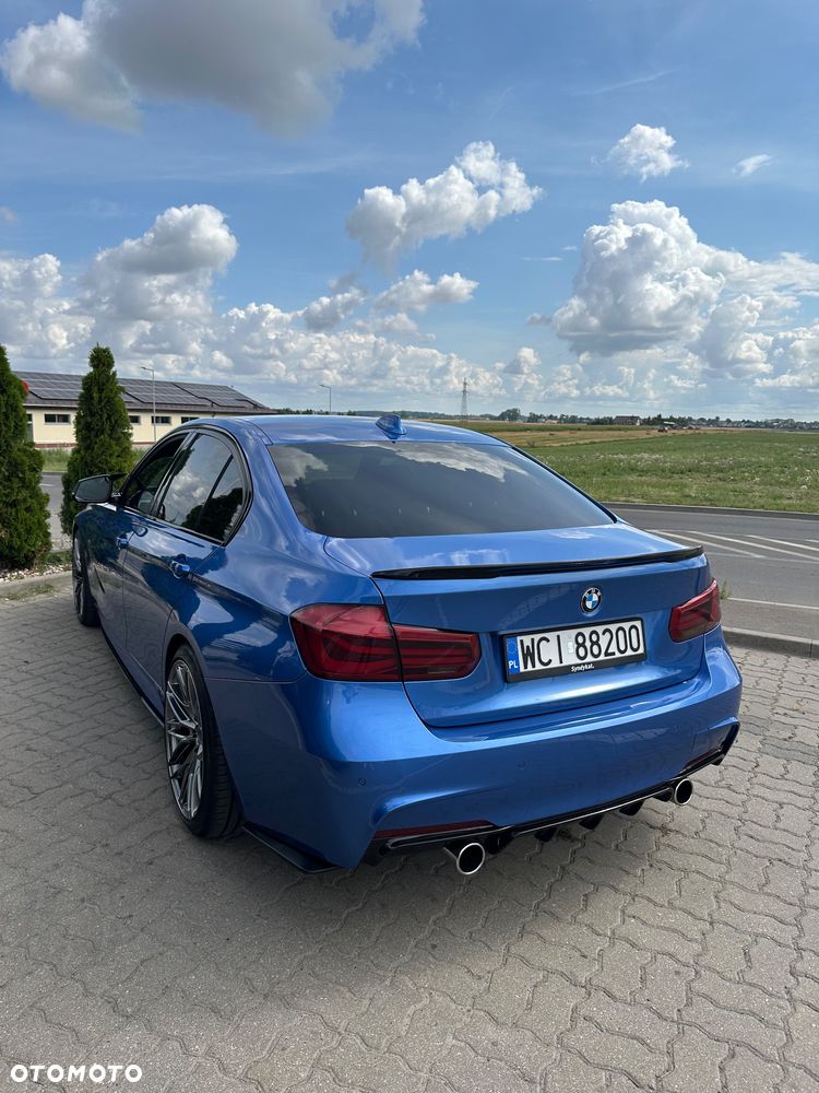 BMW Seria 3 320d M Sport - 15