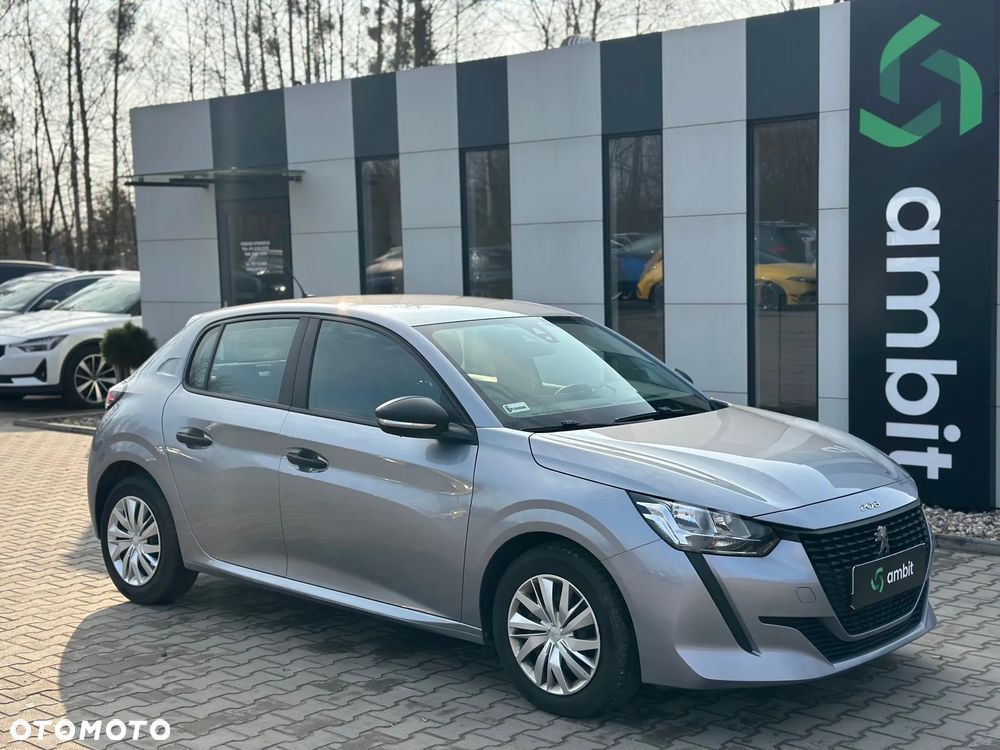 Peugeot 208 - 1