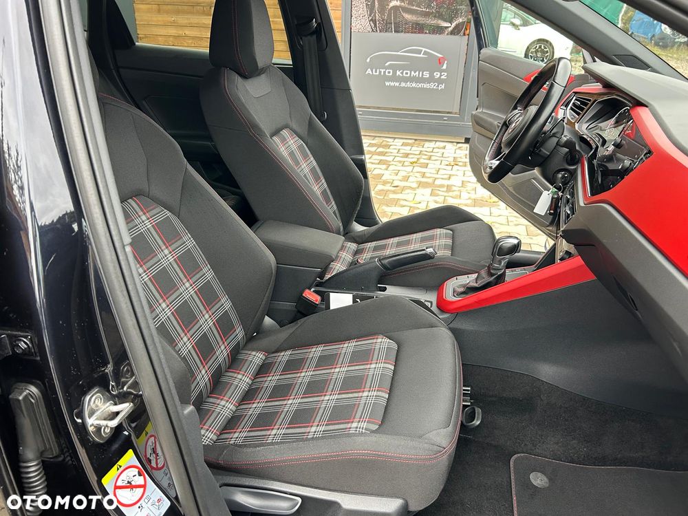 Volkswagen Polo 2.0 TSI GTI DSG - 22