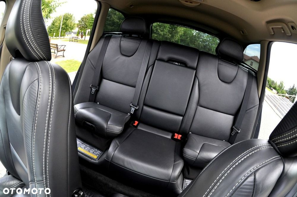 Volvo XC 60 D4 R-Design Summum - 21