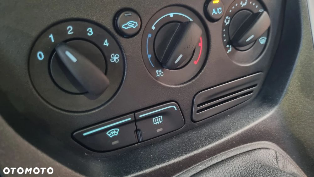 Ford Grand C-MAX 1.6 Ti-VCT Ambiente - 15