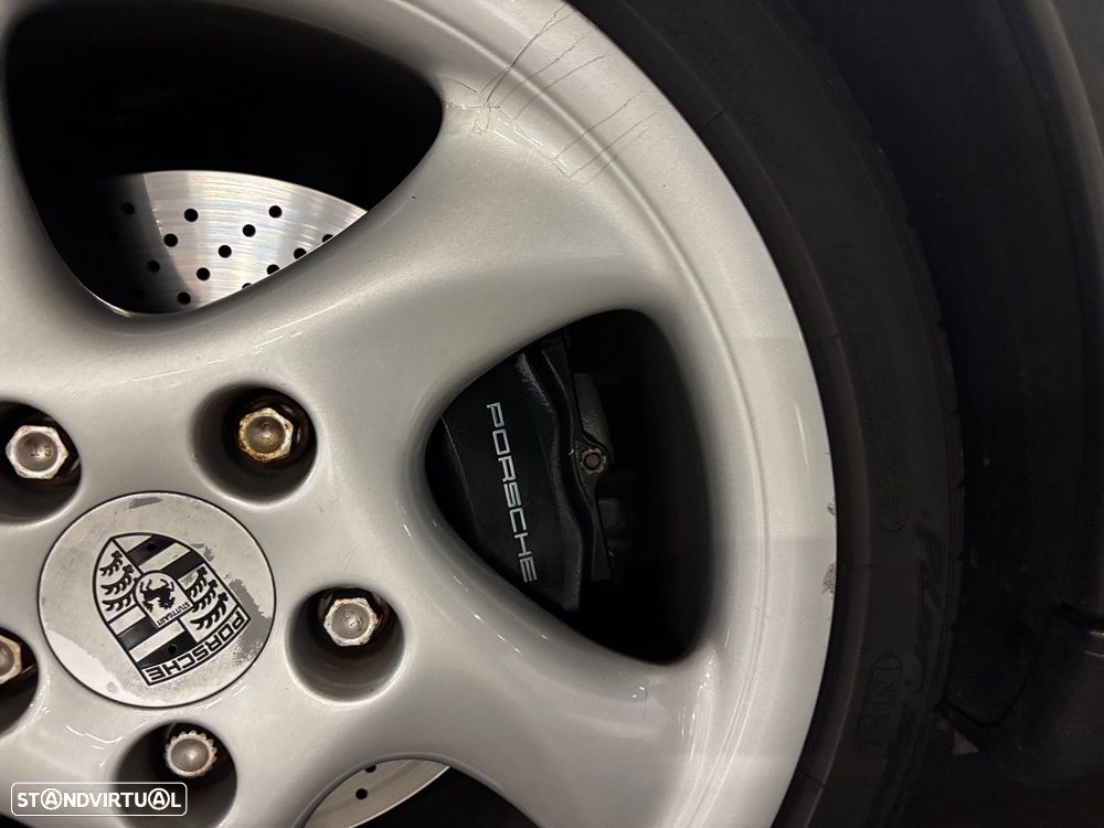 Porsche 911 (996) - 16