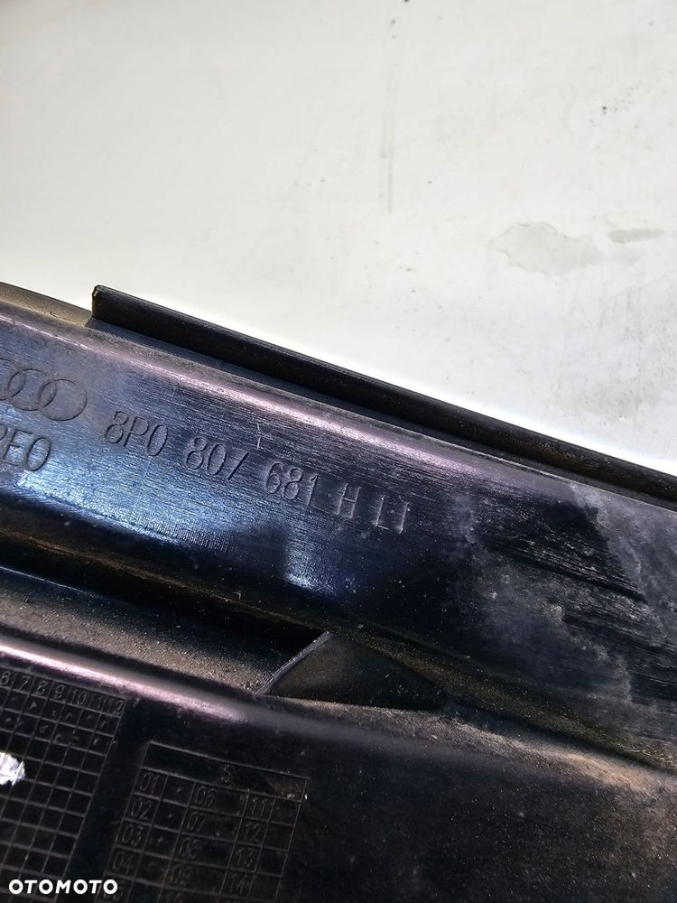 KRATKA ATRAPA ZDERZAKA AUDI A3 8P LIFT 8P0807681H - 7