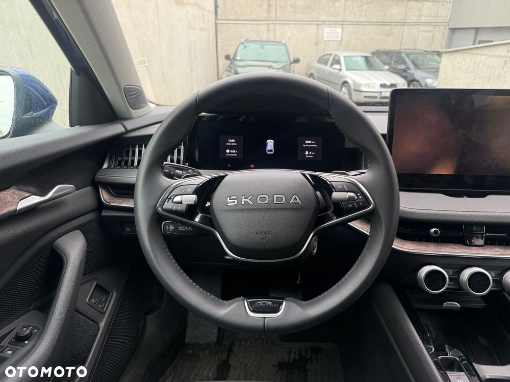 Skoda Superb 1.5 TSI L&K DSG - 15
