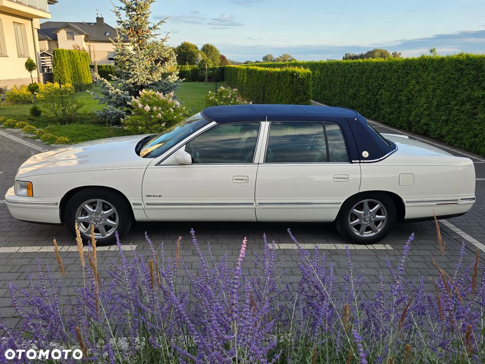 Cadillac Deville 4.6 Concours - 12