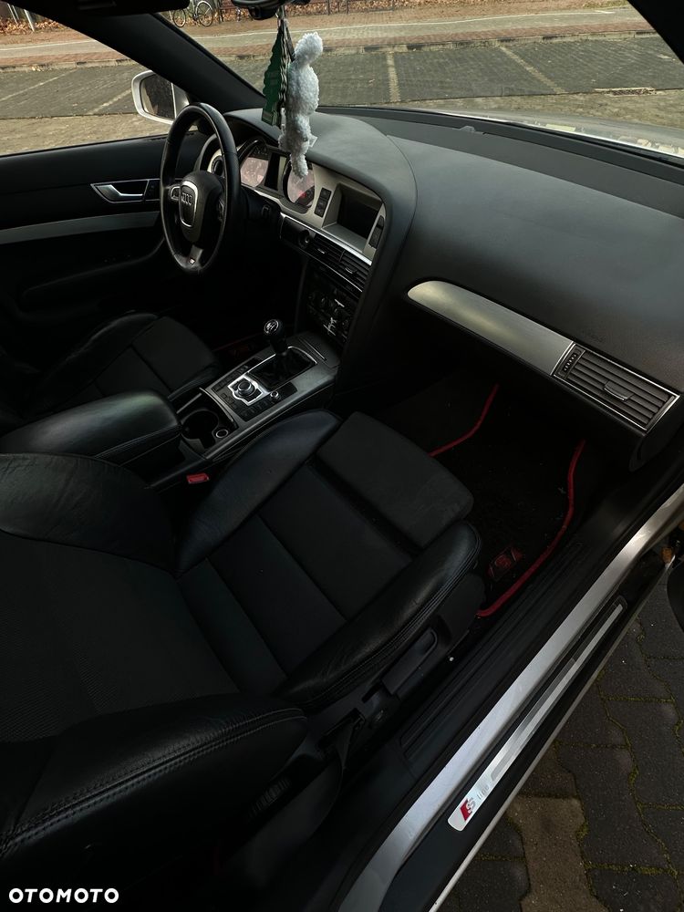 Audi A6 Avant - 10
